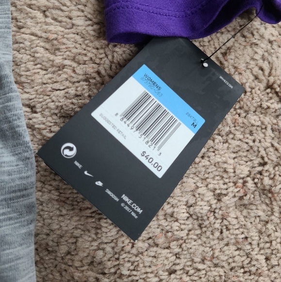 NWT Nike Lakers Shirt - Picture 3 of 4